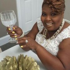 Tracey Burton - Twitter Profile Picture of Tracey Burton (@alexander_bur) on Twitter