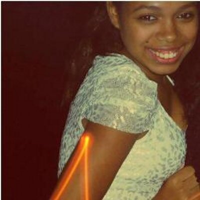 Profile Picture of Pamella Santos (@PamellaCory) on Twitter