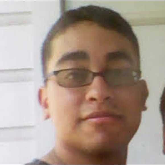 Profile Picture of Jose Quintero (@josejr00) on Poshmark