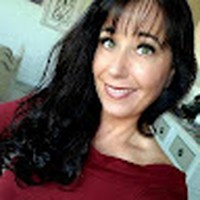 Profile Picture of Michelle Keating (@michelle-keating-34) on Quora