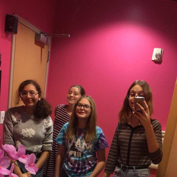 Profile Picture of Alexyss Scott (@nani_dueskayan) on Poshmark