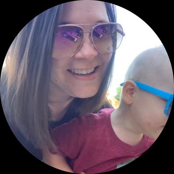 Profile Picture of Christine Buckrucker (@christinea220) on Poshmark