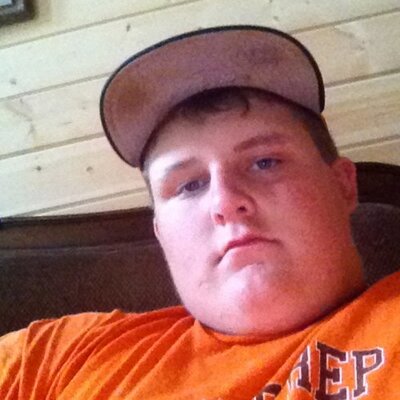 Profile Picture of Matthew Parnell (@ParnellParnell) on Twitter