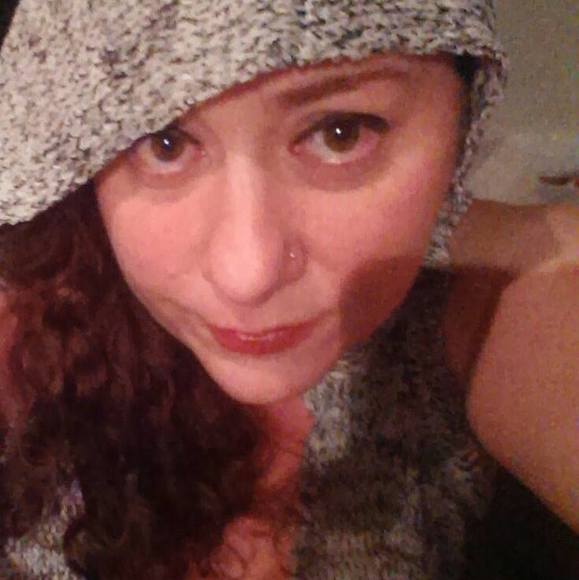 Profile Picture of Danielle Lorenzini (@danig428) on Poshmark