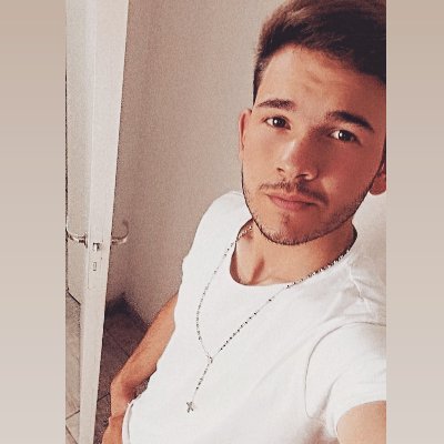 Profile Picture of Valentin bustos (@Valentiinbustos) on Twitter