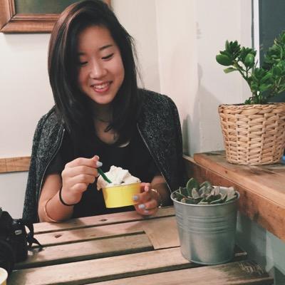 Profile Photo of Esther Kim (@estherrkim_) on Twitter