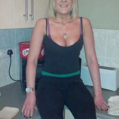 Profile Picture of Lisa B Domme (@LisaDommeChav) on Twitter