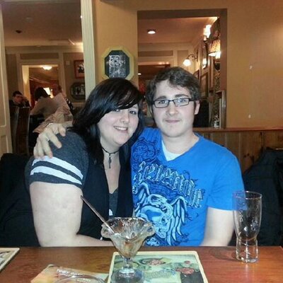 Profile Picture of Stephanie Trainer (@StephJade4) on Twitter