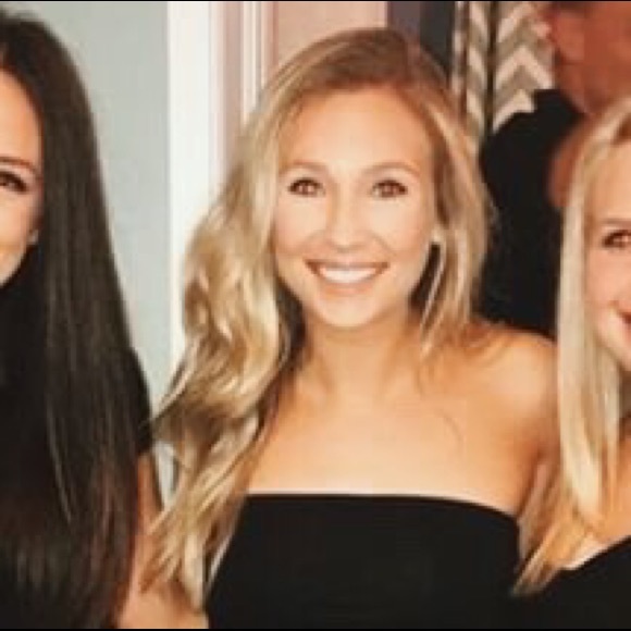 Profile Picture of Erin Prause (@erinprause) on Poshmark