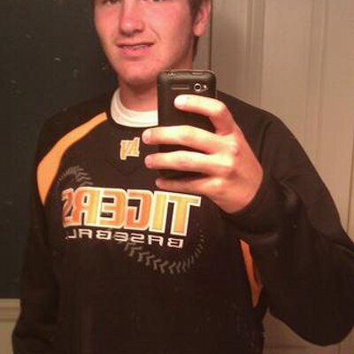 Profile Picture of Ace Armstrong (@HoldenAA_2414) on Twitter