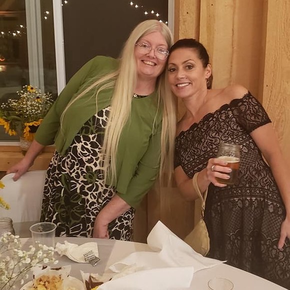 Profile Picture of Jessica Galuppo (@jessieg424) on Poshmark