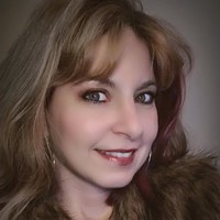 Profile Picture of Lisa Longo (@lisa-longo-11) on Quora