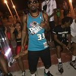 Profile Picture of Dwayne Farris (@weez_da_dilf) on Instagram