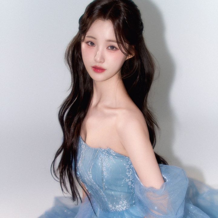 Profile Picture of 🦩HBD12/13🦩혜지🦩 (@hyeji_yoon) on Tiktok