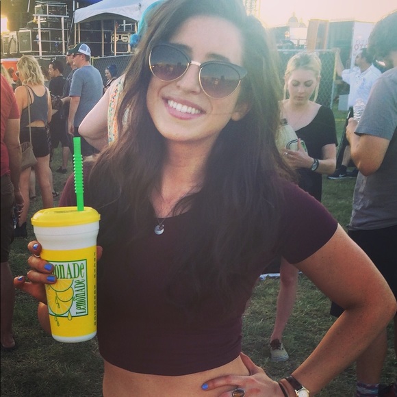 Profile Picture of Jenna Jacob (@jjacob925) on Poshmark