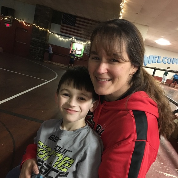 Profile Picture of Maryanne Dassler (@dasslerm) on Poshmark