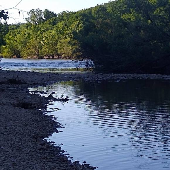 Profile Picture of Joshua Ashabranner (@j_ashabranner) on Poshmark