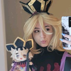 Profile Picture of Jillian Ek. (@jillian.looks) on Tiktok