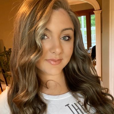 Profile Picture of Jessica Fick (@JessicaLFick) on Twitter