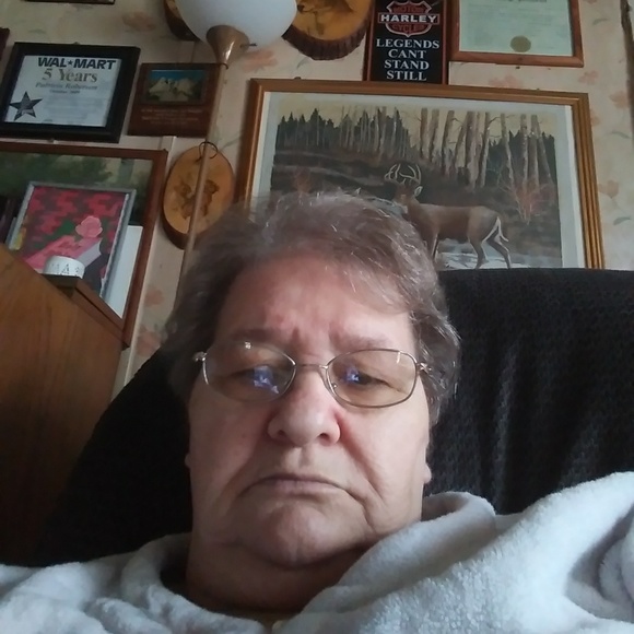 Profile Picture of Patricia Roberson (@patriciarobe652) on Poshmark