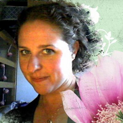 Profile Picture of Hanna R. Michaels (@Tattooblah) on Twitter