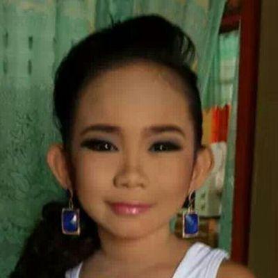 Profile Picture of Julia Raven Morales (@a22c7d9273a24e7) on Twitter