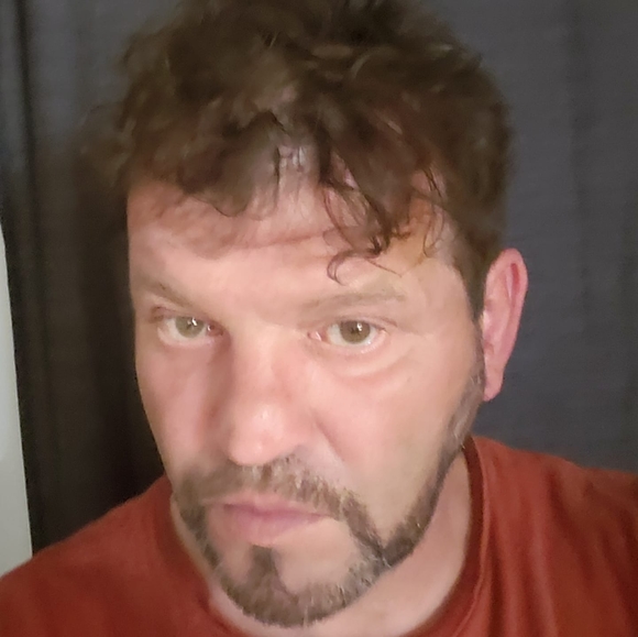 Profile Picture of Konrad Dzierzynski (@konrad2865) on Poshmark