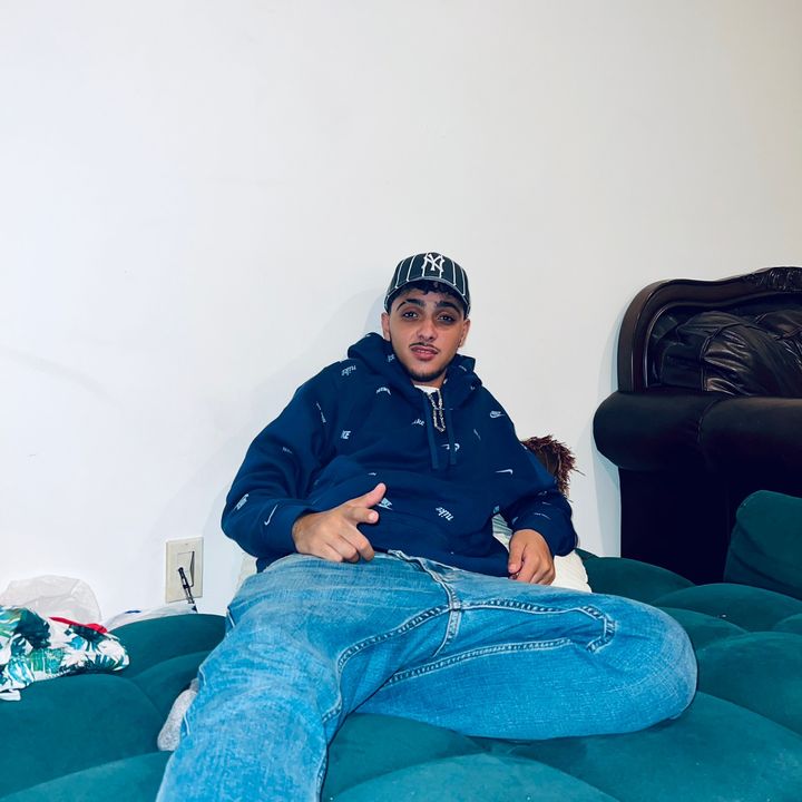 Profile Picture of 𝑨𝑩𝑫 𝑨𝑳𝑳𝑨𝑯 (@abdallah_essam_11) on Tiktok