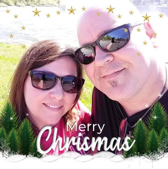 Profile Picture of Carlyn Jarvis hurst (@lefty1971) on Poshmark