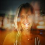 Profile Picture of Julie Montgomery (@essential.doc) on Instagram