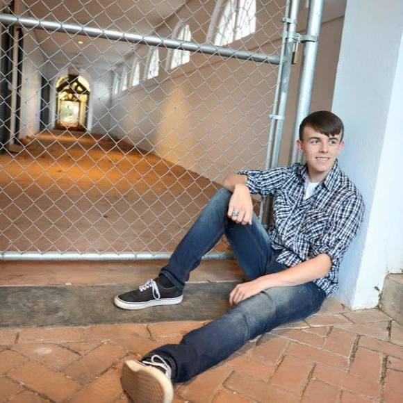 Profile Picture of Jeff Wilt (@jeff05wilt) on Poshmark