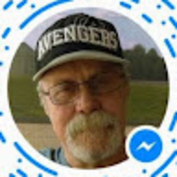 Profile Picture of Bobby Cochran (@bobbycochran295) on Poshmark