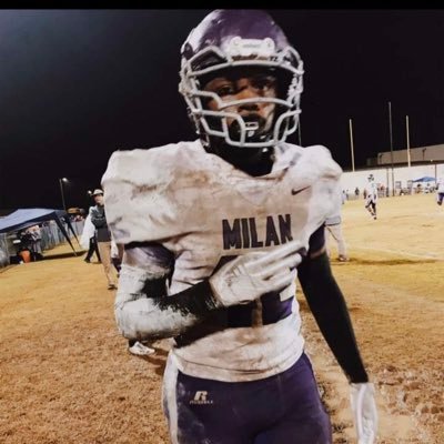 Profile Picture of Seth Roberson (@the42_era) on Twitter