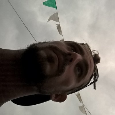 Profile Picture of Arisimon (@SimonARI11) on Twitter