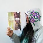 Profile Picture of Diana (@fangirl_reads) on Instagram