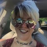 Profile Picture of Valerie Buckley (@valerieshowsup) on Instagram