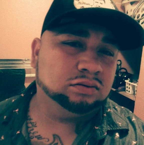 Profile Picture of Alvaro Montes (@alvaromontes) on Poshmark