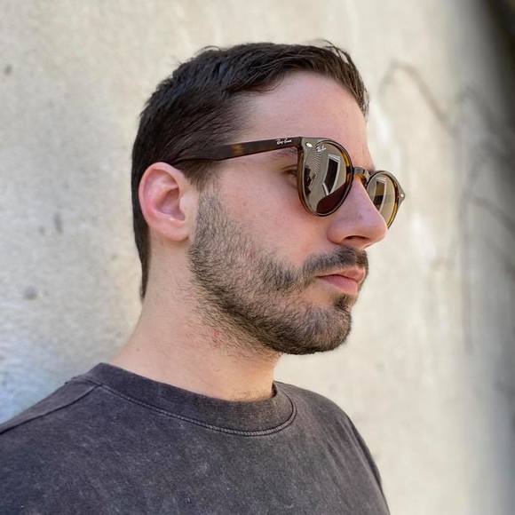 Profile Picture of Garrett Gottschalk (@garrettgotts) on Poshmark