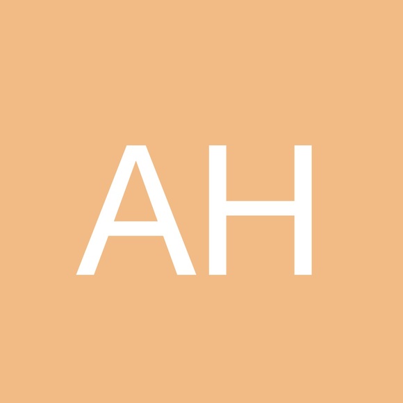 Profile Picture of Alex Houston (@houstonalex) on Poshmark