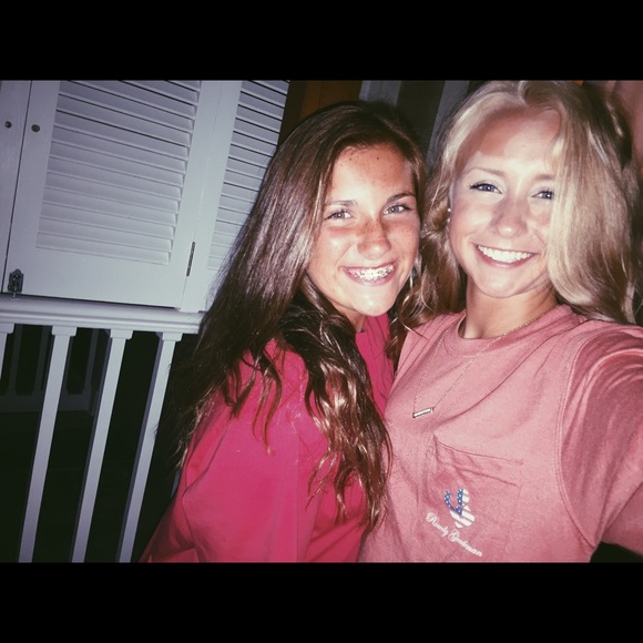 Profile Picture of Lauren Ciucci (@laurenciucci) on Poshmark