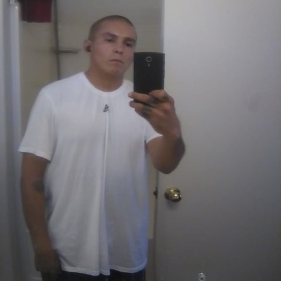 Profile Picture of Ethan Manning (@ethanmanning882) on Poshmark
