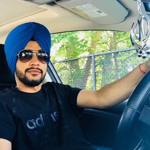 Profile Picture of Singh Jagdeep (@deeprrrr) on Poshmark