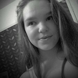 Profile Picture of Lucy Warren (@lucy.warren) on Myspace
