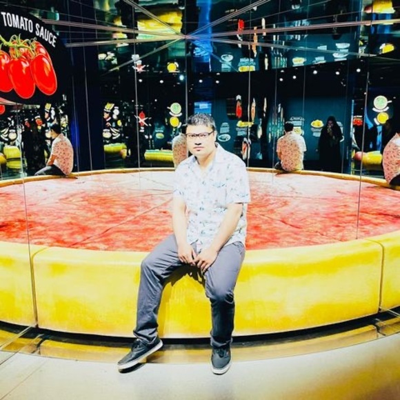 Profile Picture of Amdadul Razzaki (@amdadulnyc) on Poshmark