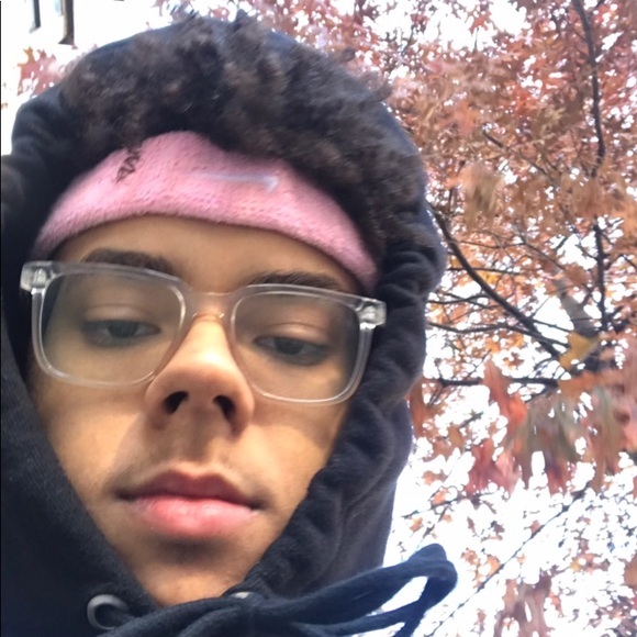 Profile Picture of Alejandro Ferreira (@aferreira27) on Poshmark