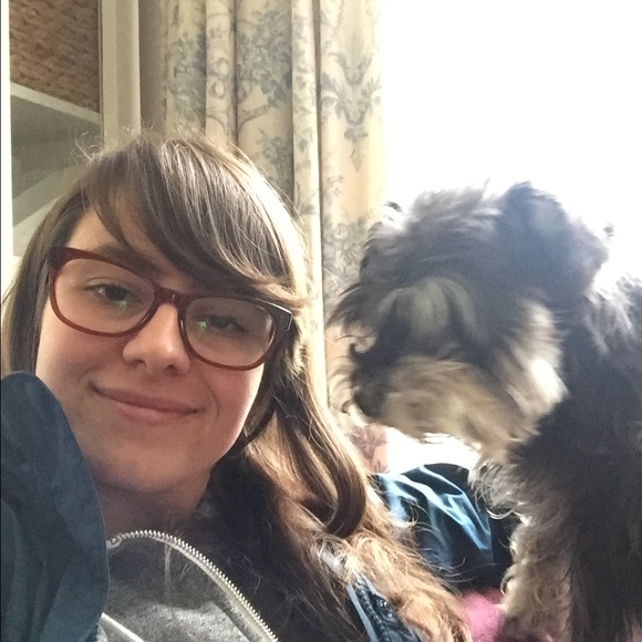 Profile Picture of Katie Heimsath (@katieheimsath) on Poshmark