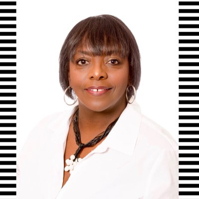 Profile Picture of Phyllis Davis Martin (@1CEOdesign) on Twitter