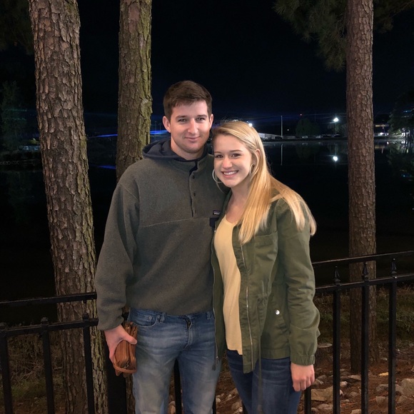 Profile Picture of Matthew Raynor (@mraynor33) on Poshmark