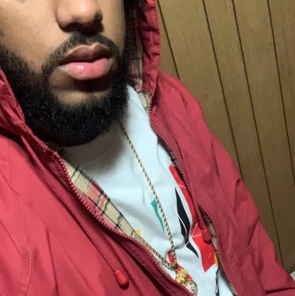 Profile Picture of Daniel Santana (@danielsantan771) on Poshmark
