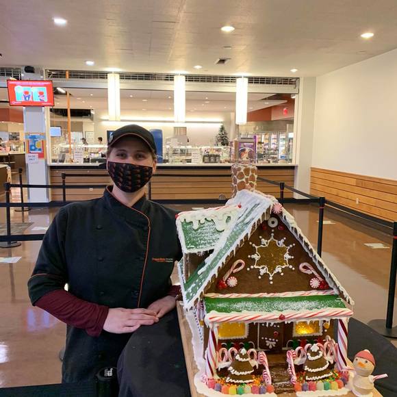 Profile Picture of Kimberly Runels (@scotkimtwin) on Poshmark